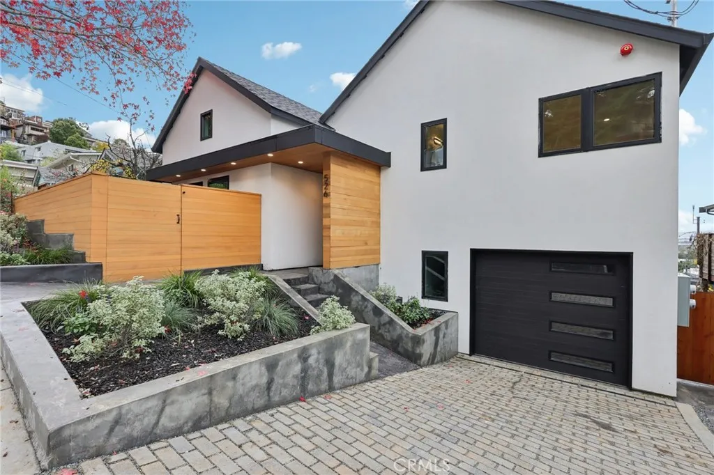 Additional image 78 of 526 Klamath Street, Brisbane, CA 94005