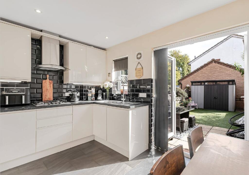 Additional image 5 of Heyford Way, Hatfield