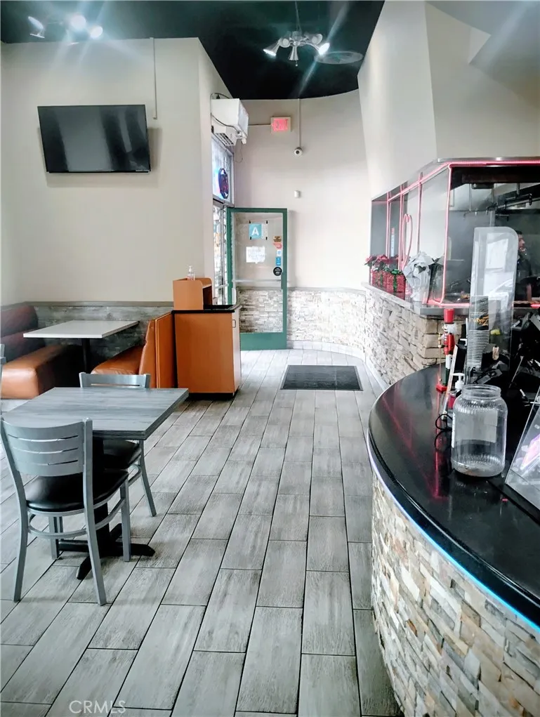 Additional image 29 of 806 S Indian Hill Blvd, Claremont, CA 91711