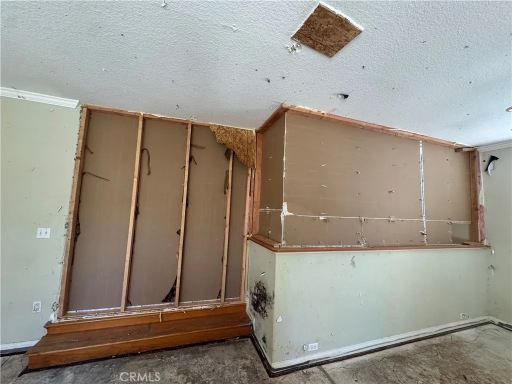 Additional image 44 of 6853 Willis Avenue, Van Nuys, CA 91405