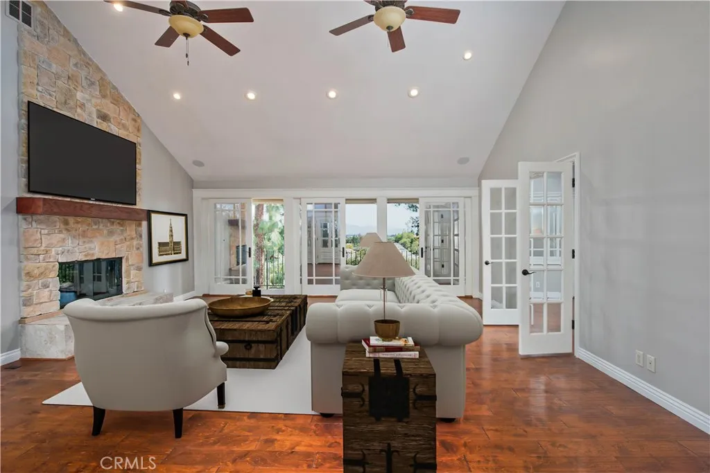 Additional image 9 of 22757 Plummer Street, Chatsworth, CA 91311