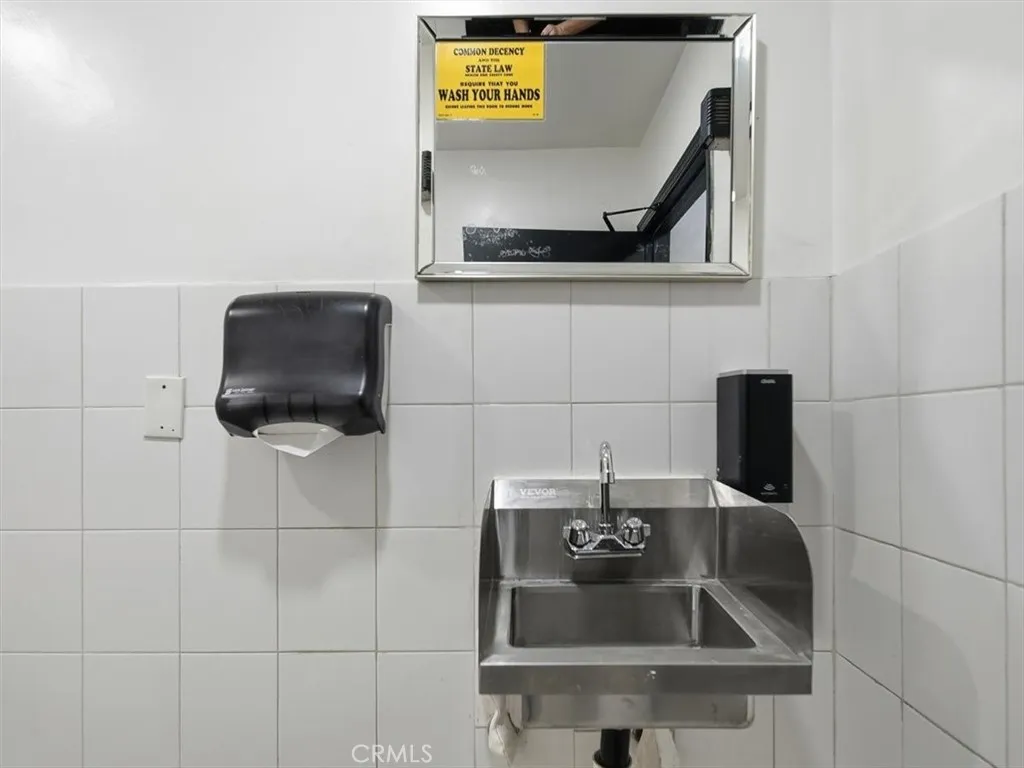 Additional image 80 of 11919 Garfield Ave, South Gate, CA 90280