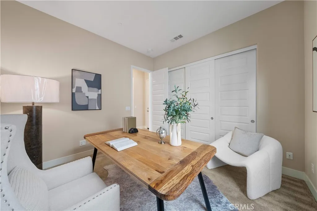 Additional image 97 of 157 Scale, Irvine, CA 92618