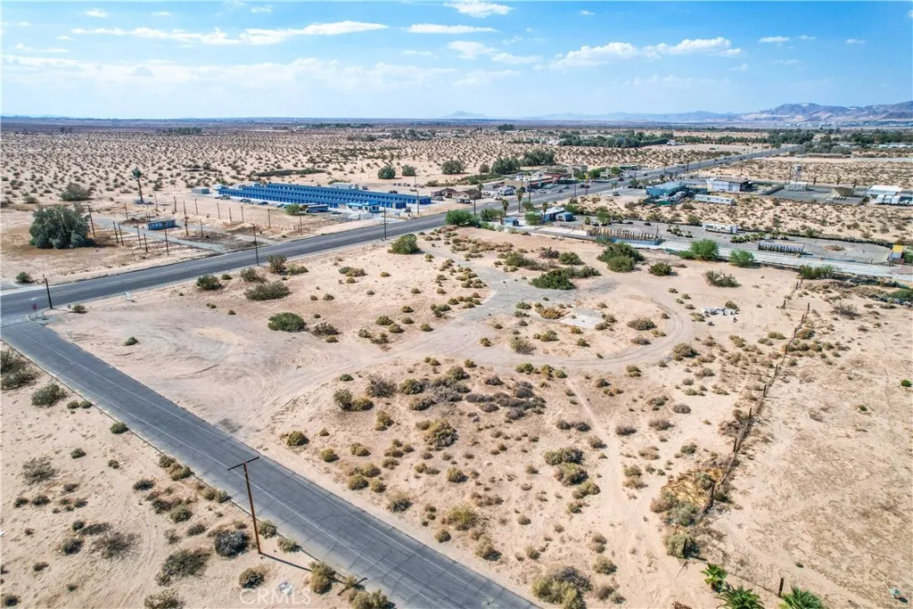 Additional image 32 of 4973 Adobe Rd, 29 Palms, CA 92277