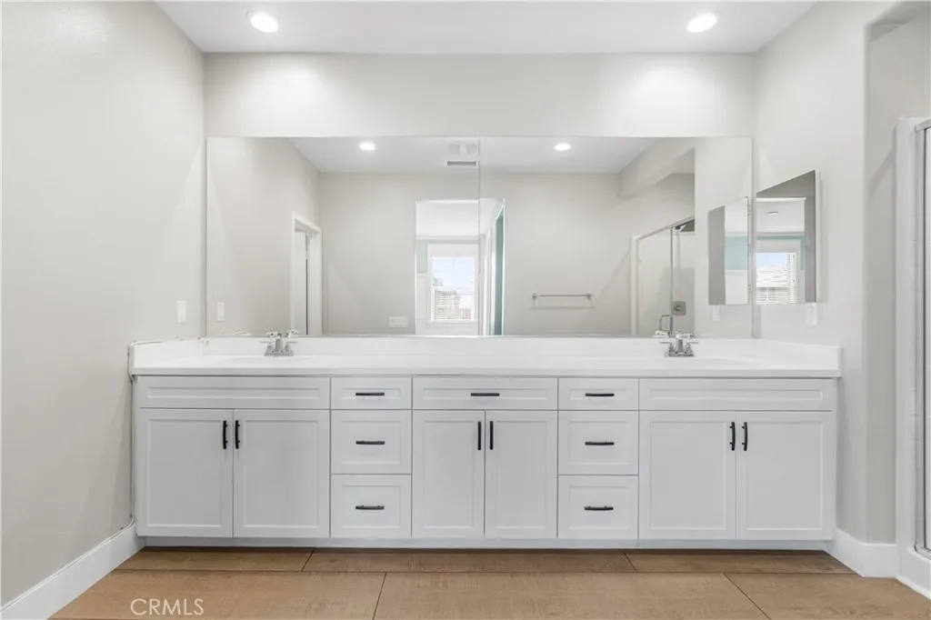 Additional image 66 of 28661 Jardineras Dr, Valencia, CA 91354