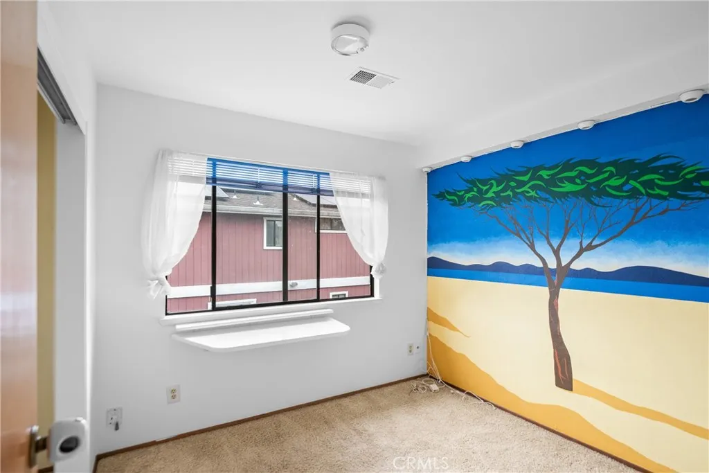 Additional image 70 of 801 Weeks St, East Palo Alto, CA 94303