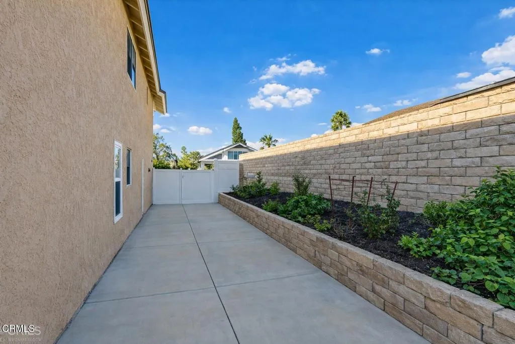 Property image for 1414 Fallen Leaf Avenue, Ventura, CA 93004