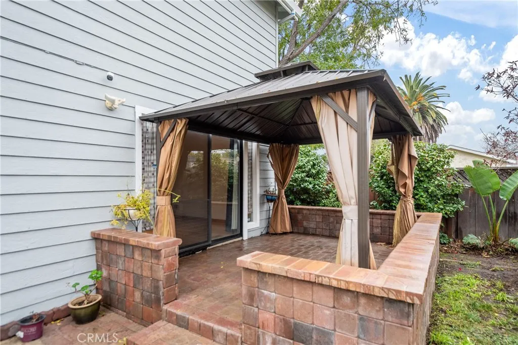 Additional image 76 of 801 Weeks St, East Palo Alto, CA 94303