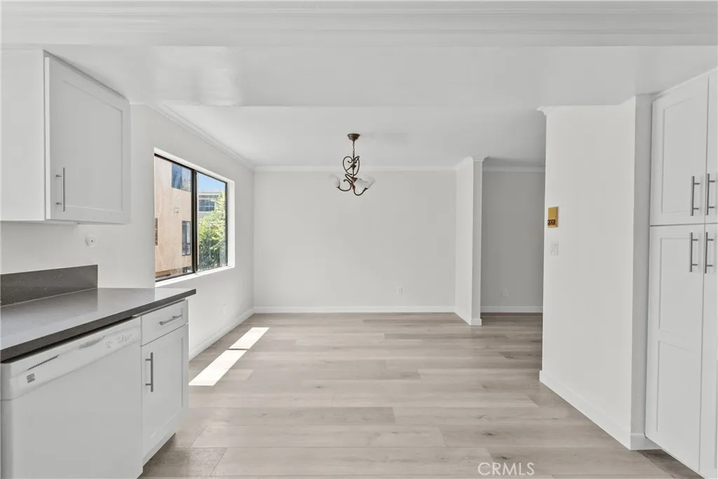 Additional image 26 of 18958 Sherman Way Unit 17, Reseda, CA 91335