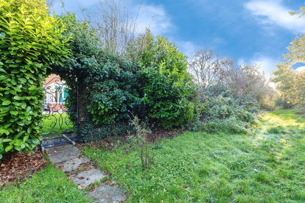 Additional image 17 of Bluebell Way, Hatfield