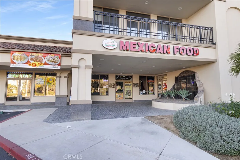 Additional image 4 of 2363 California Avenue Unit 105, Corona, CA 92881