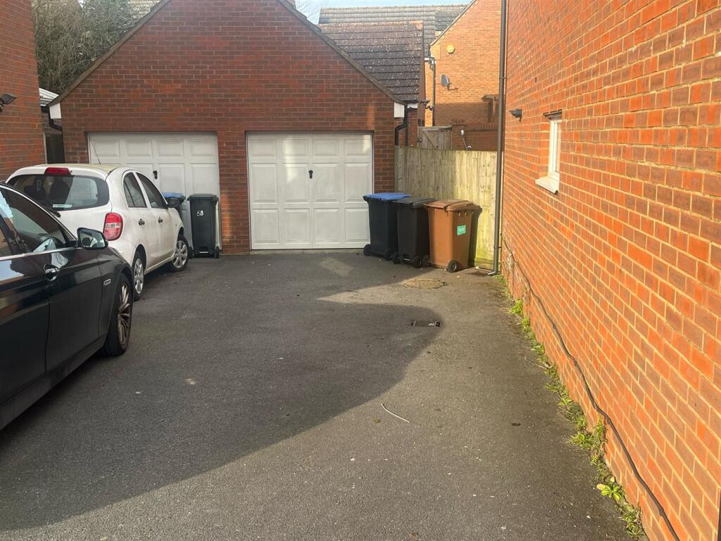 Additional image 27 of Walker Grove, Hatfield