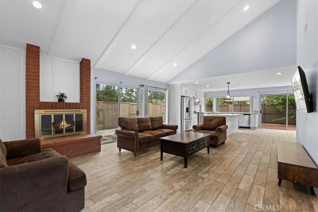 Additional image 8 of 6 Banyan Tree Ln, Irvine, CA 92612