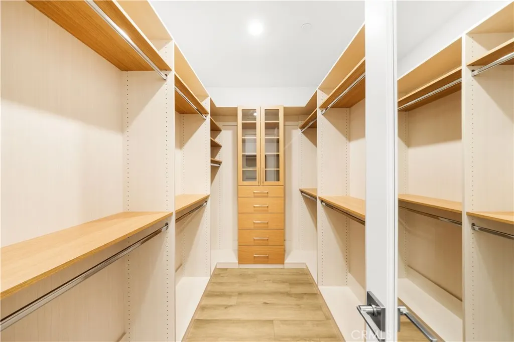 Additional image 21 of 102 culture, Irvine, CA 92618