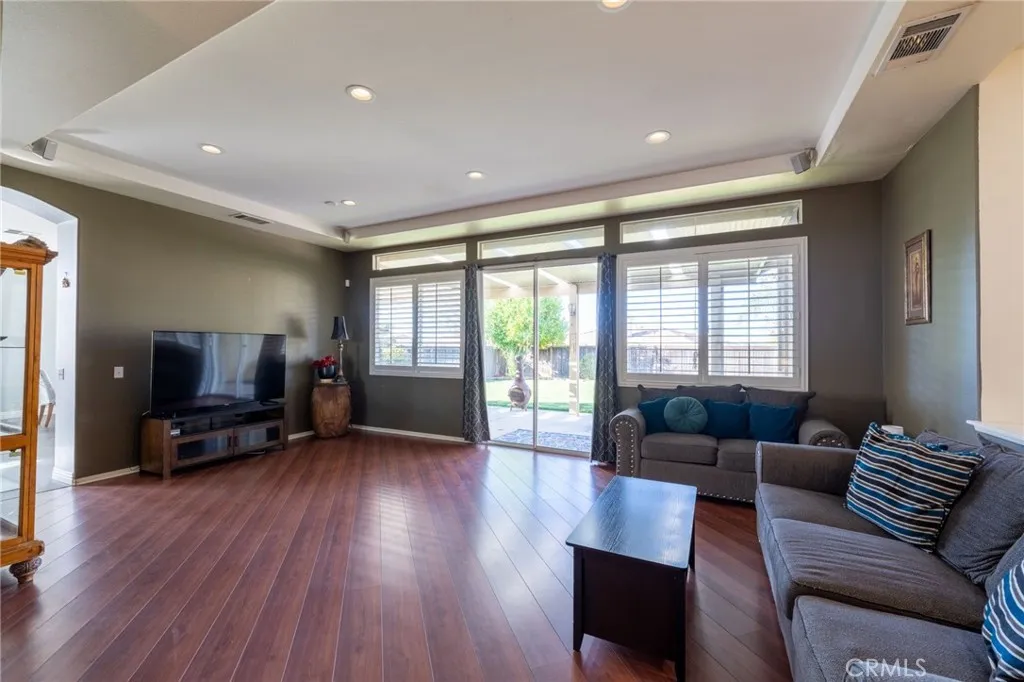 Additional image 4 of 1153 Woodburn Cir, Beaumont, CA 92223