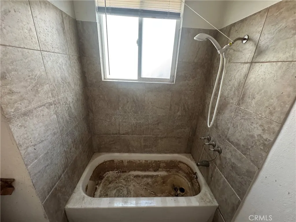 Additional image 31 of 6853 Willis Avenue, Van Nuys, CA 91405