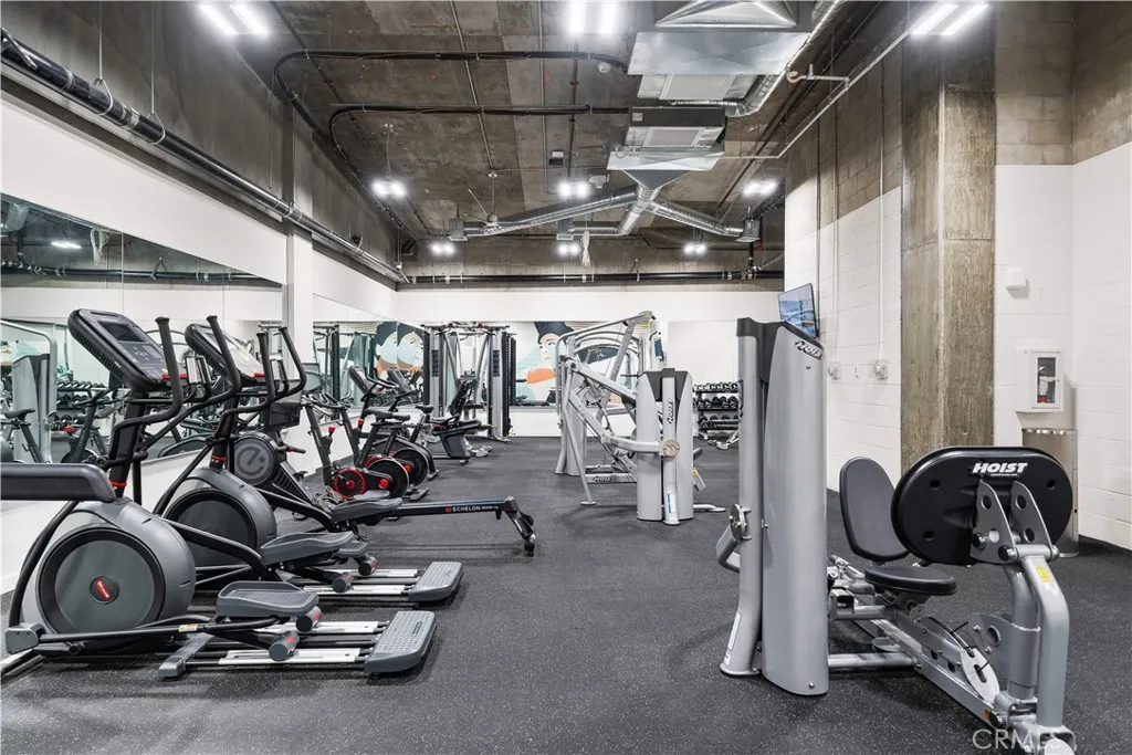 Additional image 83 of 709 E Walnut Street Unit 315, Pasadena, CA 91101