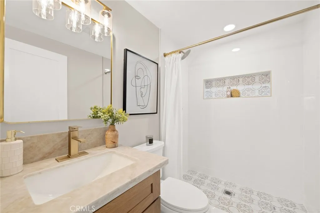 Additional image 44 of 2201 E Oakmont Ave, Orange, CA 92867