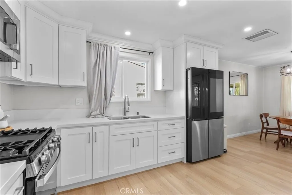 Additional image 33 of 565 N Riverside Ave, Rialto, CA 92376