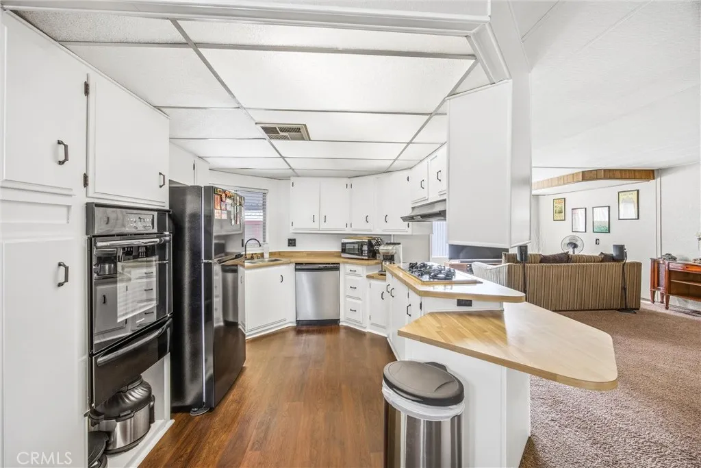 Additional image 53 of 929 E Foothill Boulevard Unit 15, Upland, CA 91786