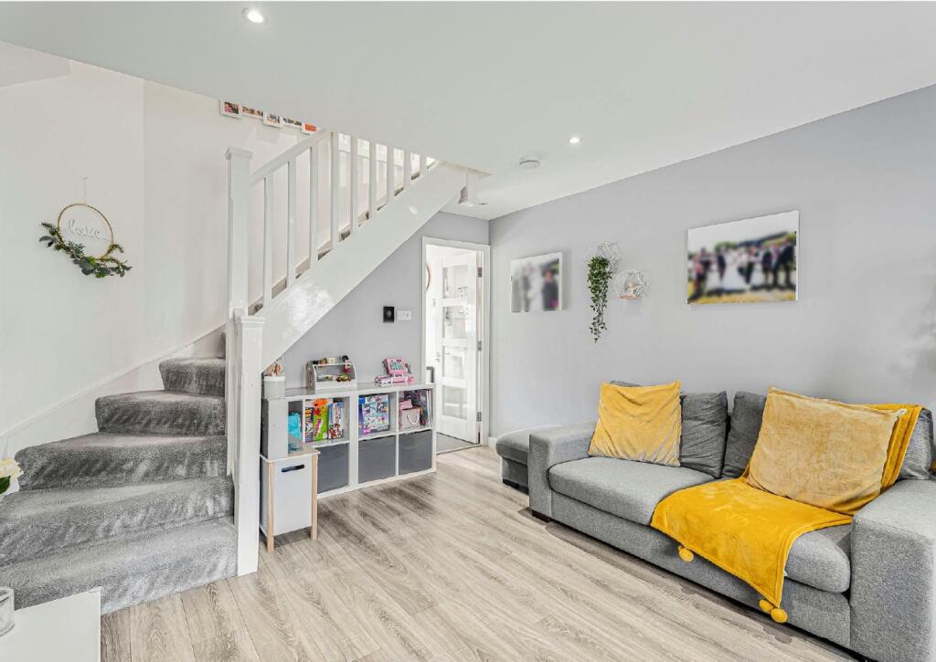 Additional image 17 of Heyford Way, Hatfield