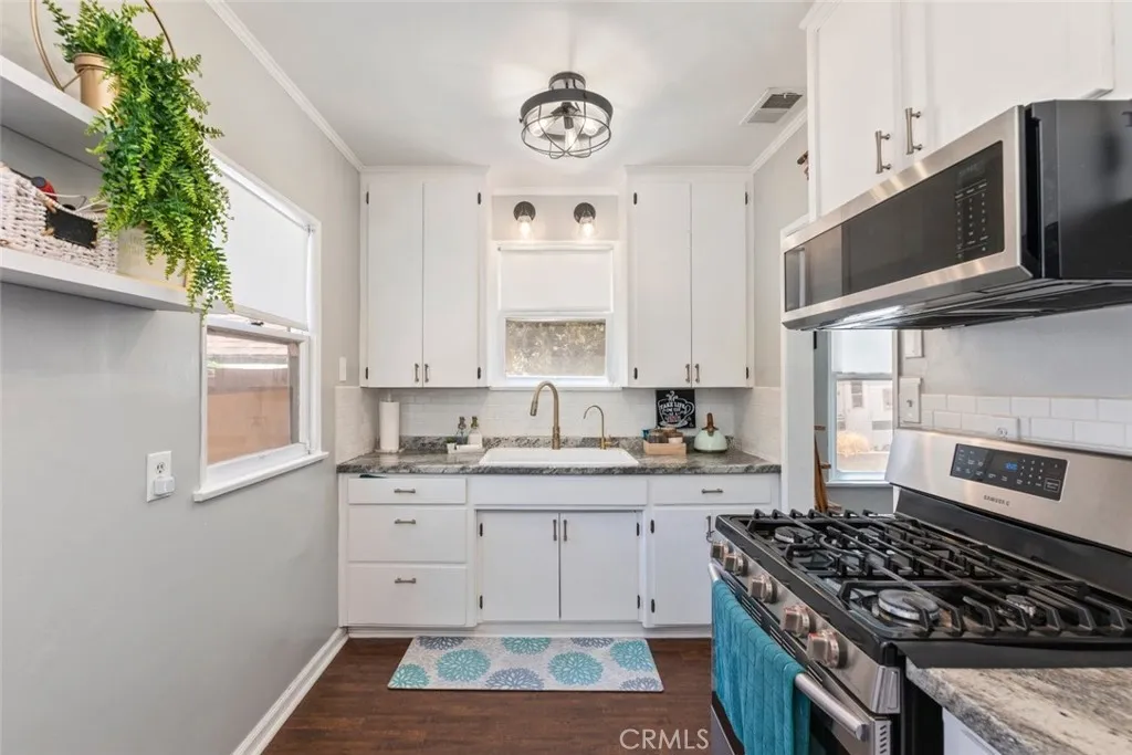 Additional image 52 of 958 N 1st Street, Banning, CA 92220