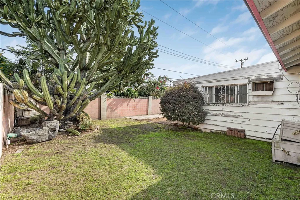 Additional image 50 of 725 S Flintridge Dr, Santa Ana, CA 92704