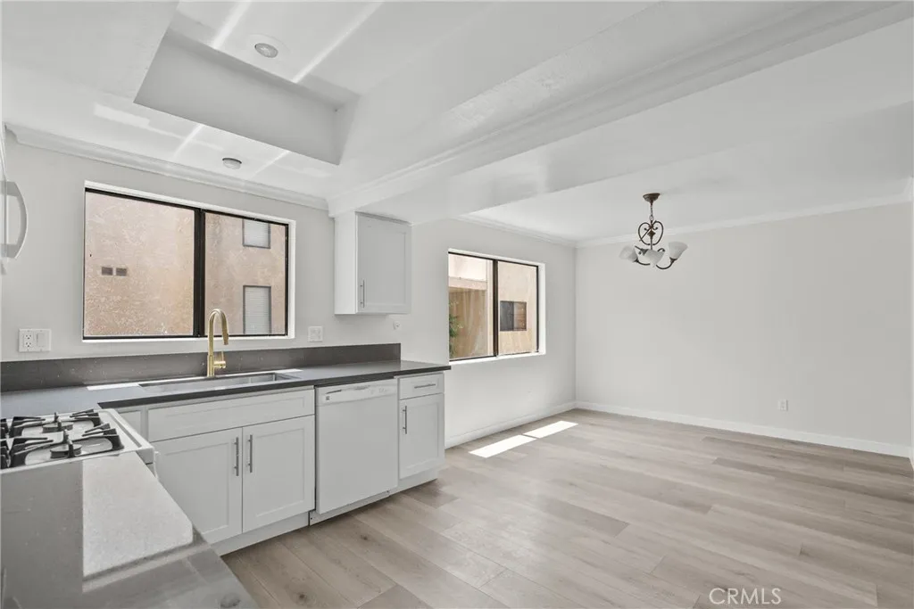 Additional image 25 of 18958 Sherman Way Unit 17, Reseda, CA 91335