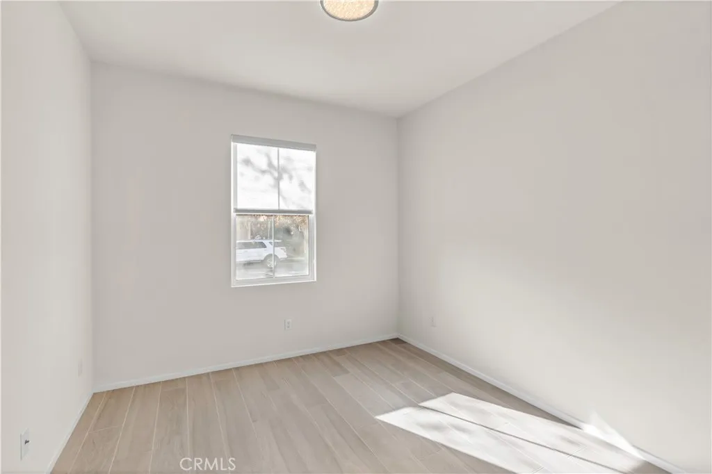 Additional image 11 of 3231 E La Avenida Dr, Ontario, CA 91761