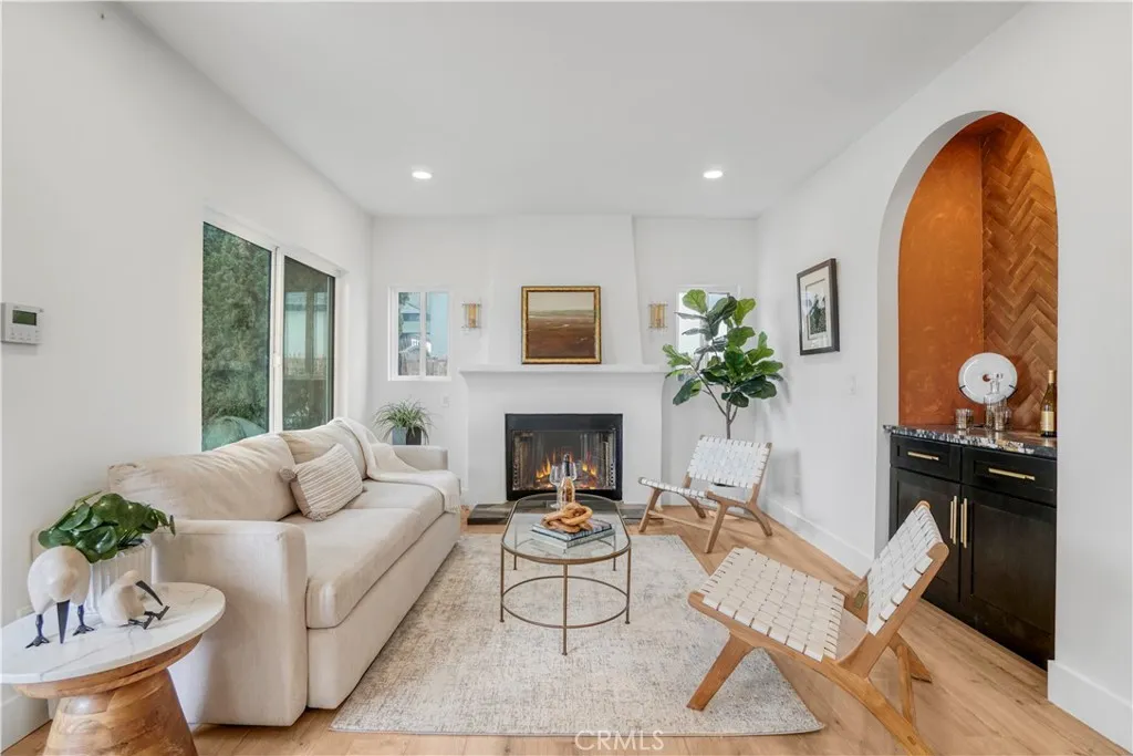 Additional image 54 of 6325 Long St, Los Angeles, CA 90043