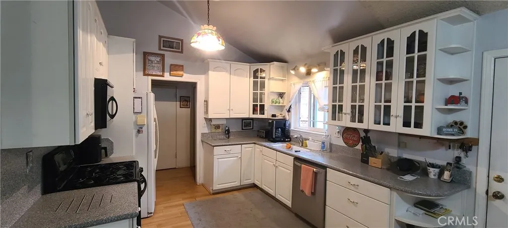 Additional image 6 of 22104 Alamogordo Rd, Saugus, CA 91350