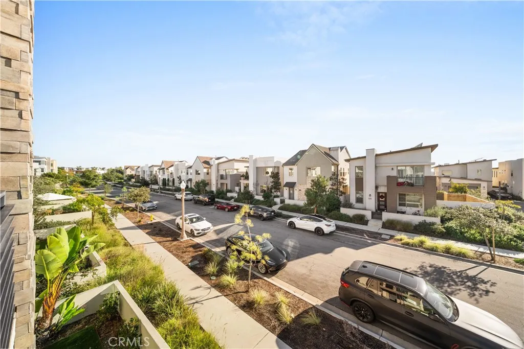 Additional image 106 of 151 Scale, Irvine, CA 92618