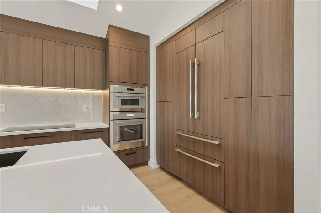 Additional image 17 of 526 Klamath Street, Brisbane, CA 94005