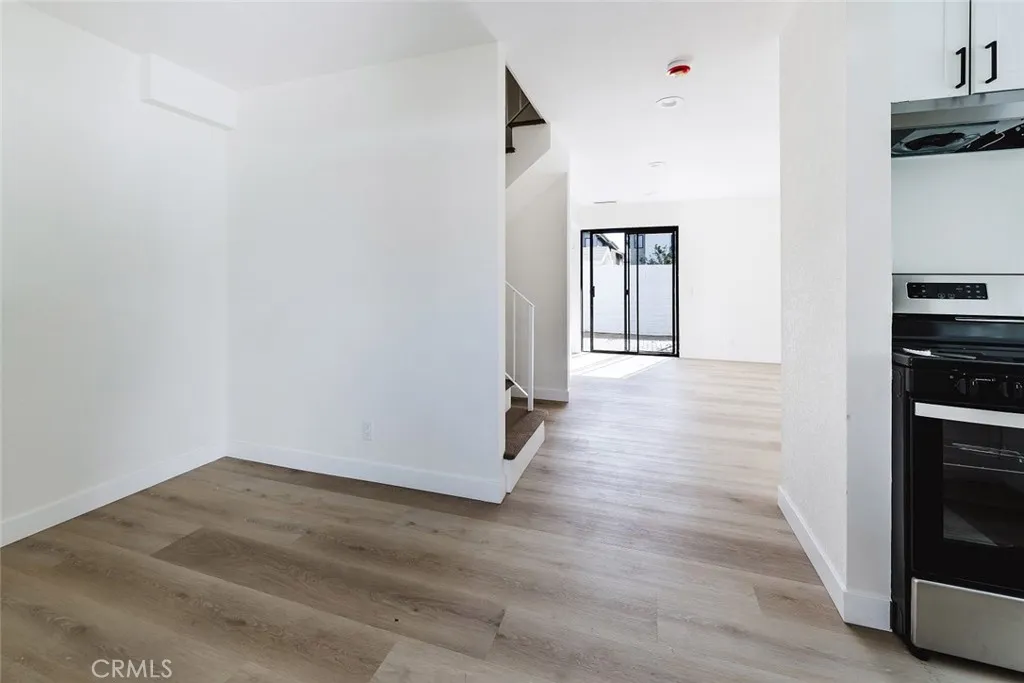 Additional image 33 of 19314 Valerio, Reseda, CA 91335