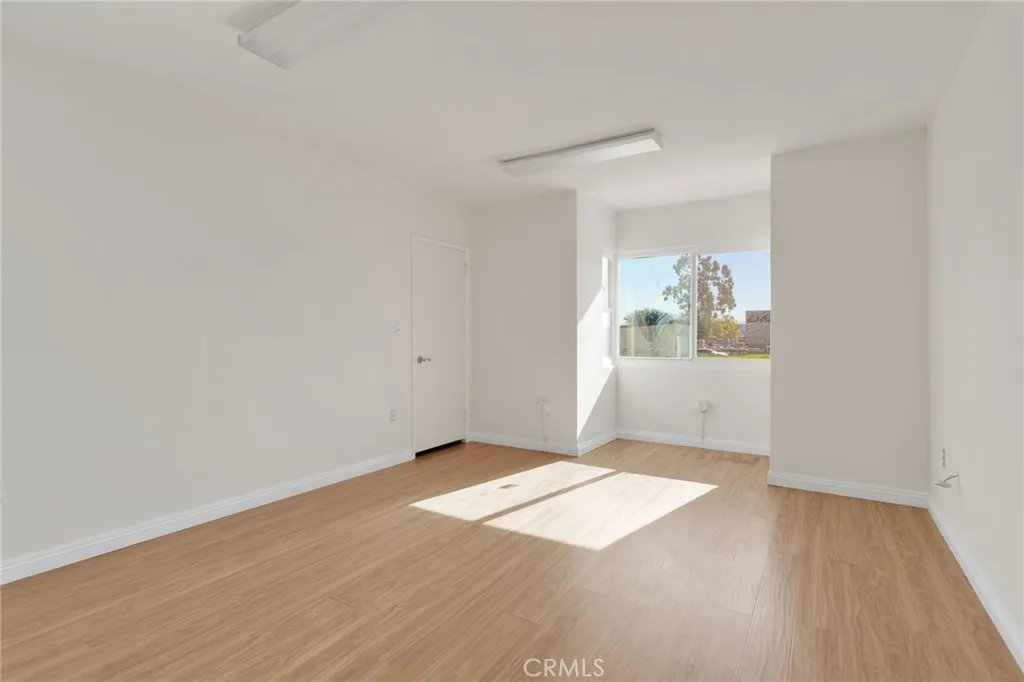 Additional image 20 of 943 W Holt Boulevard, Ontario, CA 91762