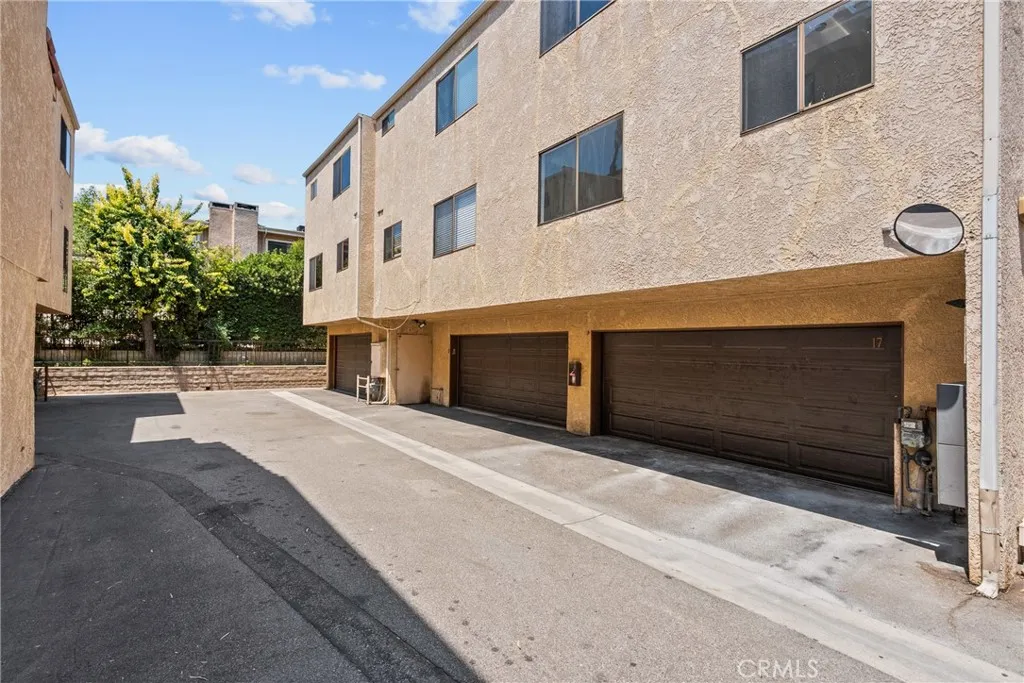 Additional image 82 of 18958 Sherman Way Unit 17, Reseda, CA 91335