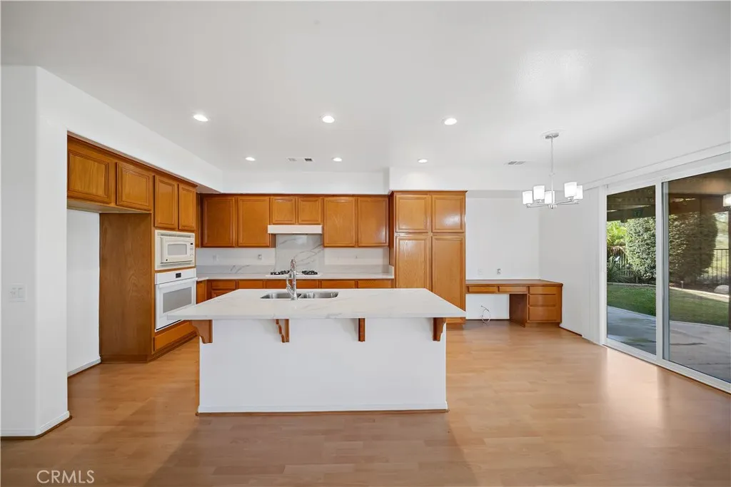 Additional image 4 of 31274 Sunningdale Dr, Temecula, CA 92591