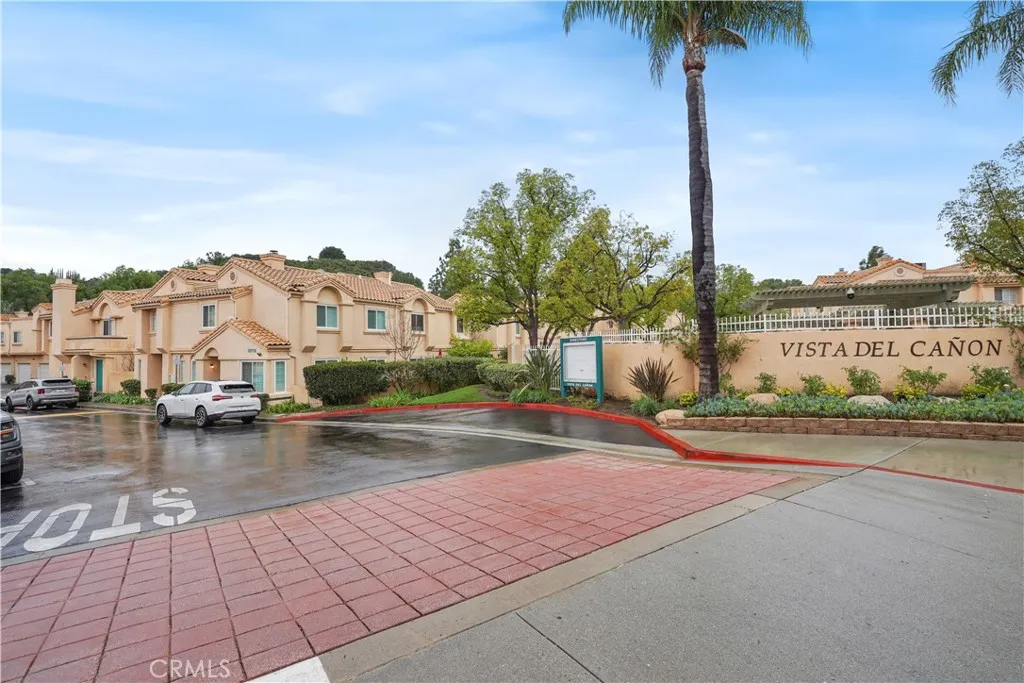 Additional image 3 of 18716 Vista Del Canon Unit C, Newhall, CA 91321