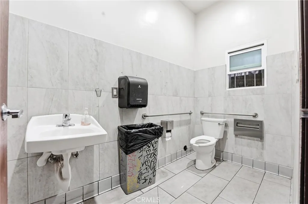 Additional image 67 of 486 W 20th Avenue, San Pedro, CA 90731