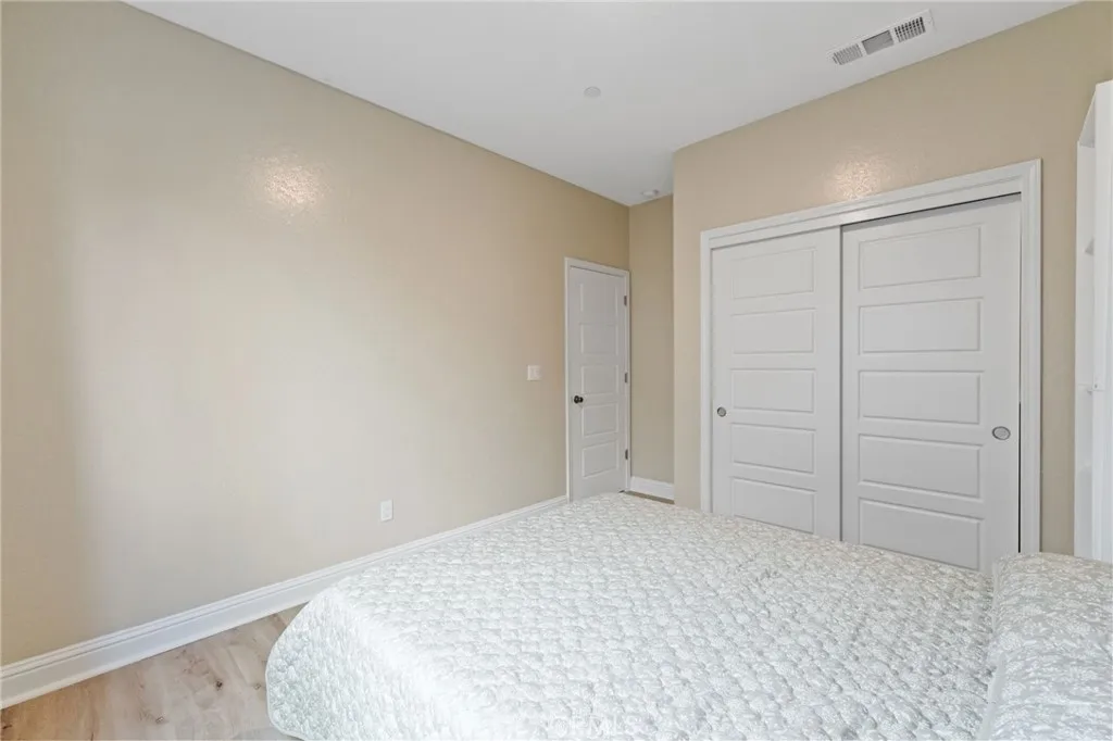 Additional image 37 of 3731 N Summers Court, Visalia, CA 93291