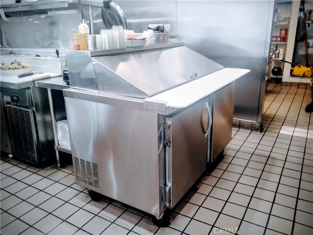 Additional image 31 of 806 S Indian Hill Blvd, Claremont, CA 91711