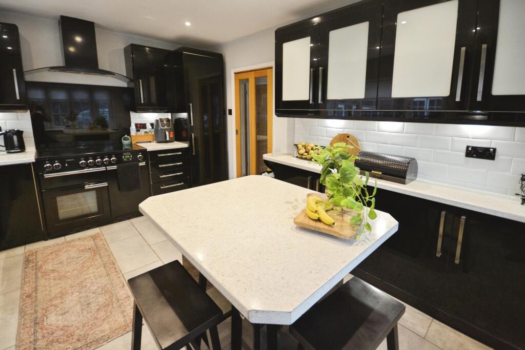 Additional image 8 of Holme Road, Hatfield, AL10