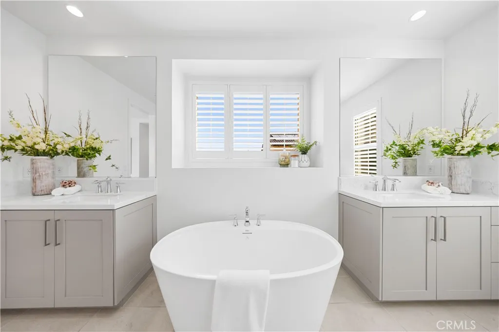 Additional image 31 of 106 Albero, Irvine, CA 92602