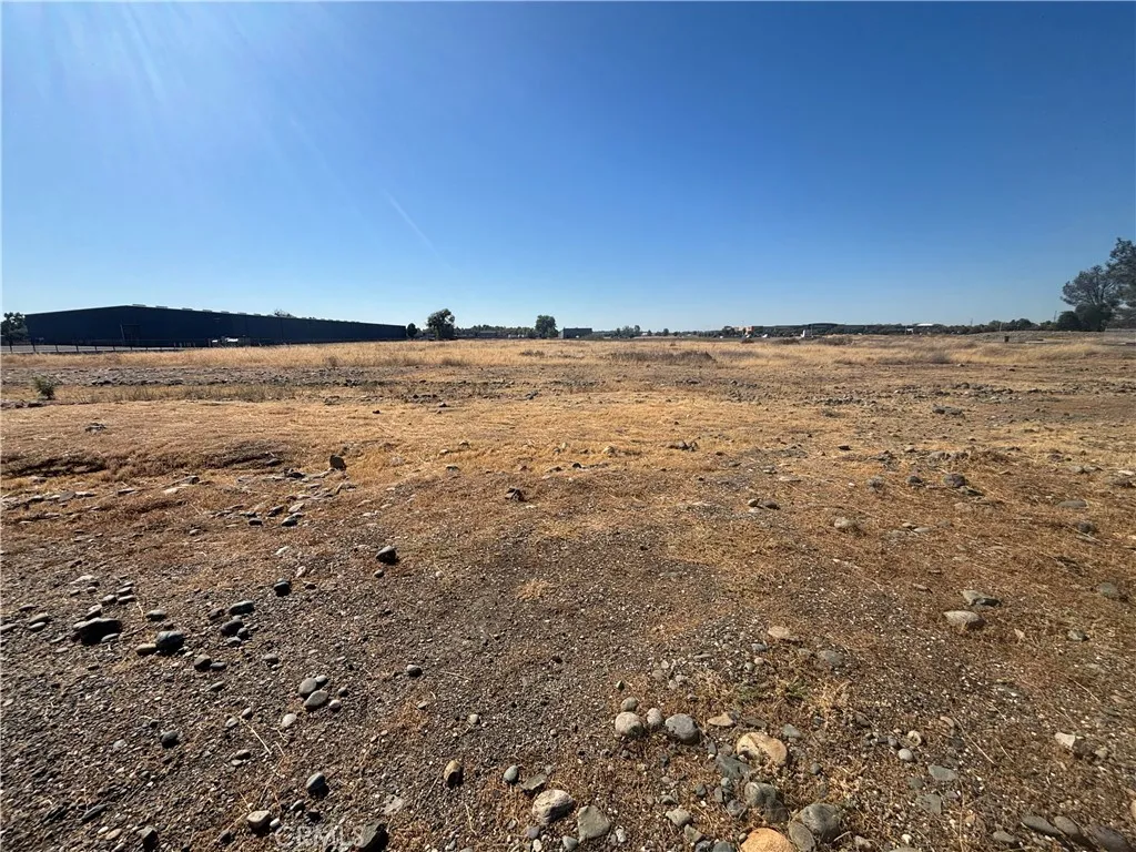 Additional image 37 of 2620 5th, Oroville, CA 95965