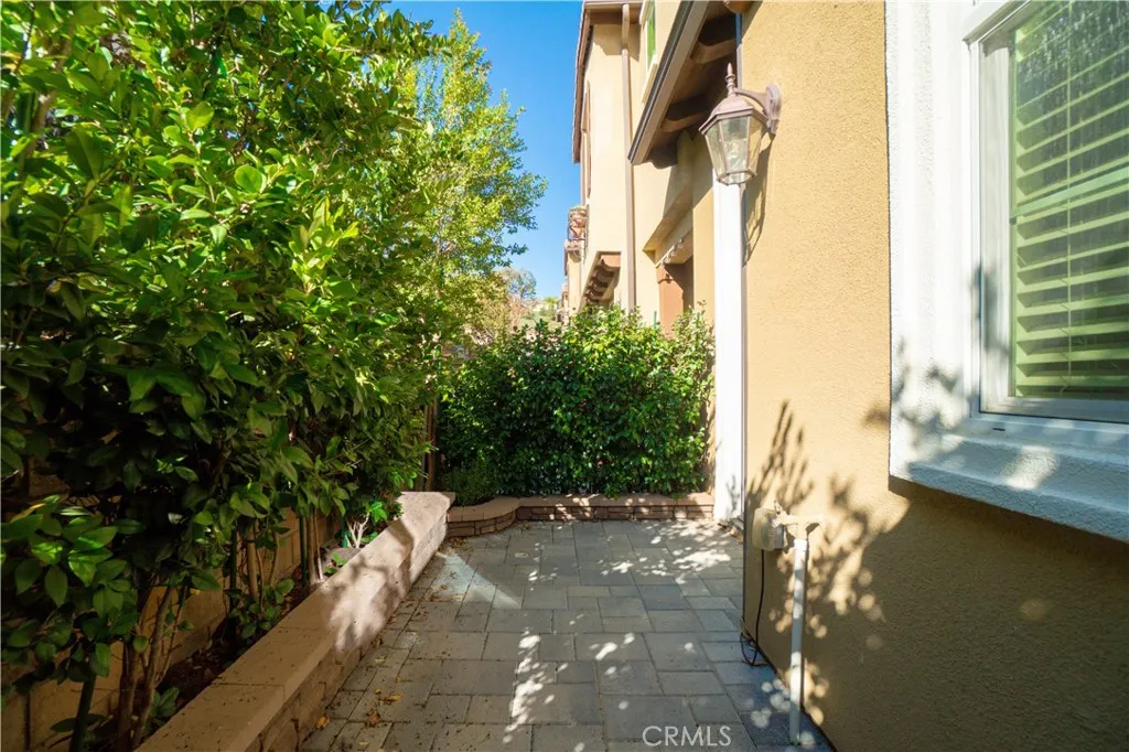 Additional image 76 of 28661 Jardineras Dr, Valencia, CA 91354