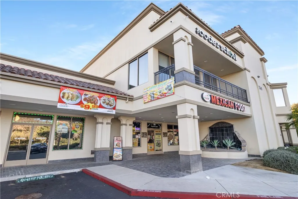 Additional image 3 of 2363 California Avenue Unit 105, Corona, CA 92881