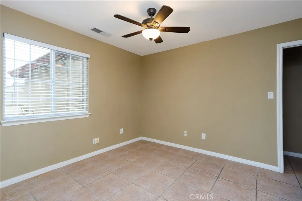 Additional image 11 of 5506 Seasons Dr, Bakersfield, CA 93313