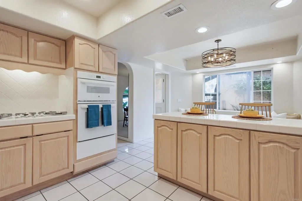 Additional image 82 of 2399 Ivy Road, Oceanside, CA 92054