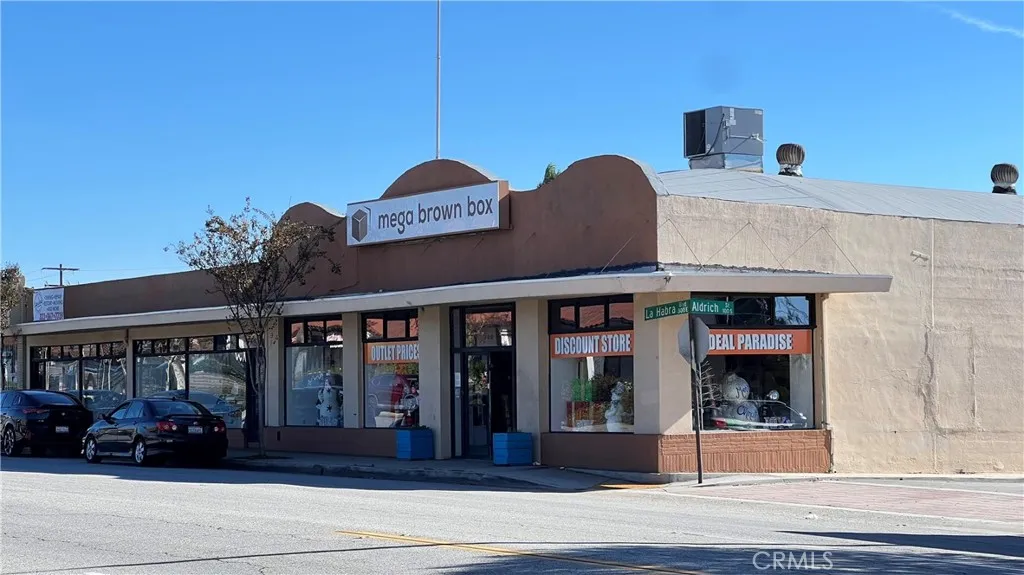 Additional image 2 of 300 E La Habra Boulevard, La Habra, CA 90631