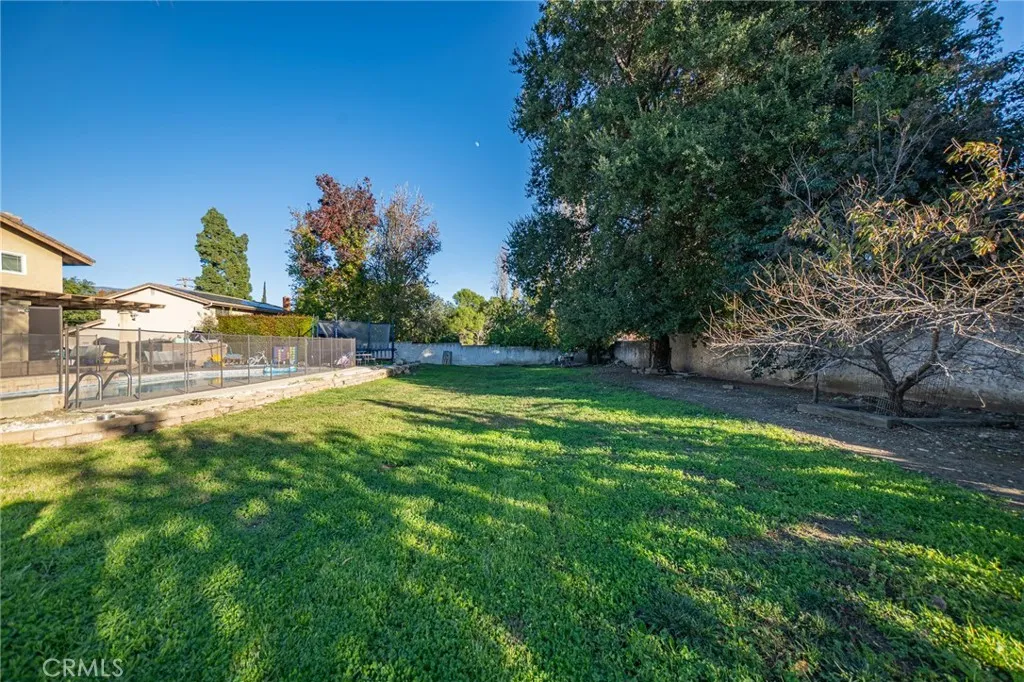 Additional image 11 of 252 W 19th St, Upland, CA 91784